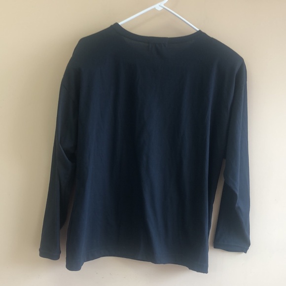 Top - Picture 2 of 3